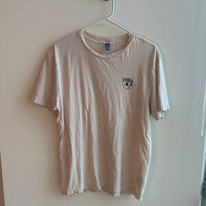 Divided Cream Skull Graphic Tee